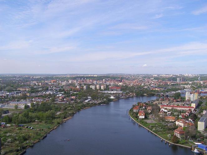 Przeróbka (po prawej)