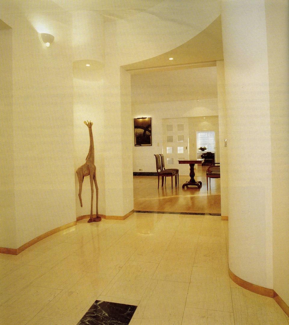 Dom na Żoliborzu - hall główny