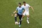 MŚ Rosja 2018. Ćwierćfinał: Urugwaj-Francja: Luis Suarez i Raphael Varane