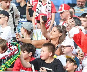 Kibice na meczu gwiazd Polska - Brazylia na Stadionie Śląskim