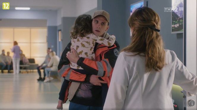 Na dobre i na złe, odcinek 837: Morderca Piotra Korbana wróci do szpitala i porwie Małą! Hania ocali dziecko w ostatniej chwili i jeszcze mu podziękuje – ZDJĘCIA