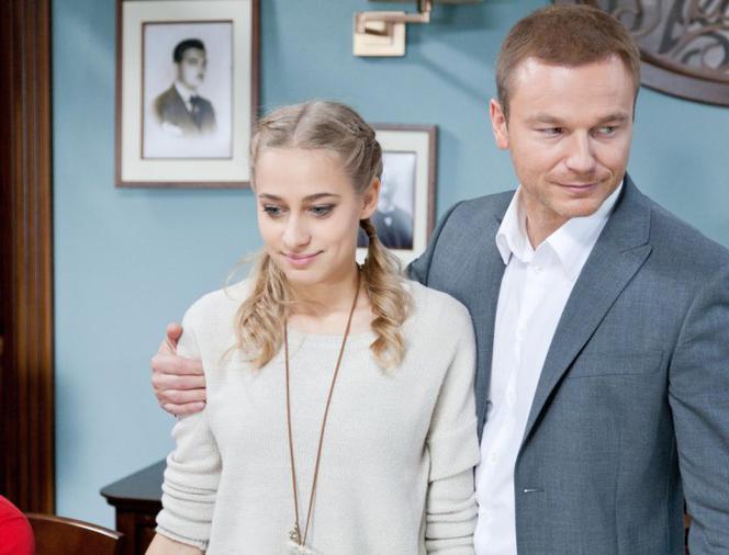 JULIA odc. 30. Janek (Krystian Wieczorek), Julka (Julia Rosnowska)
