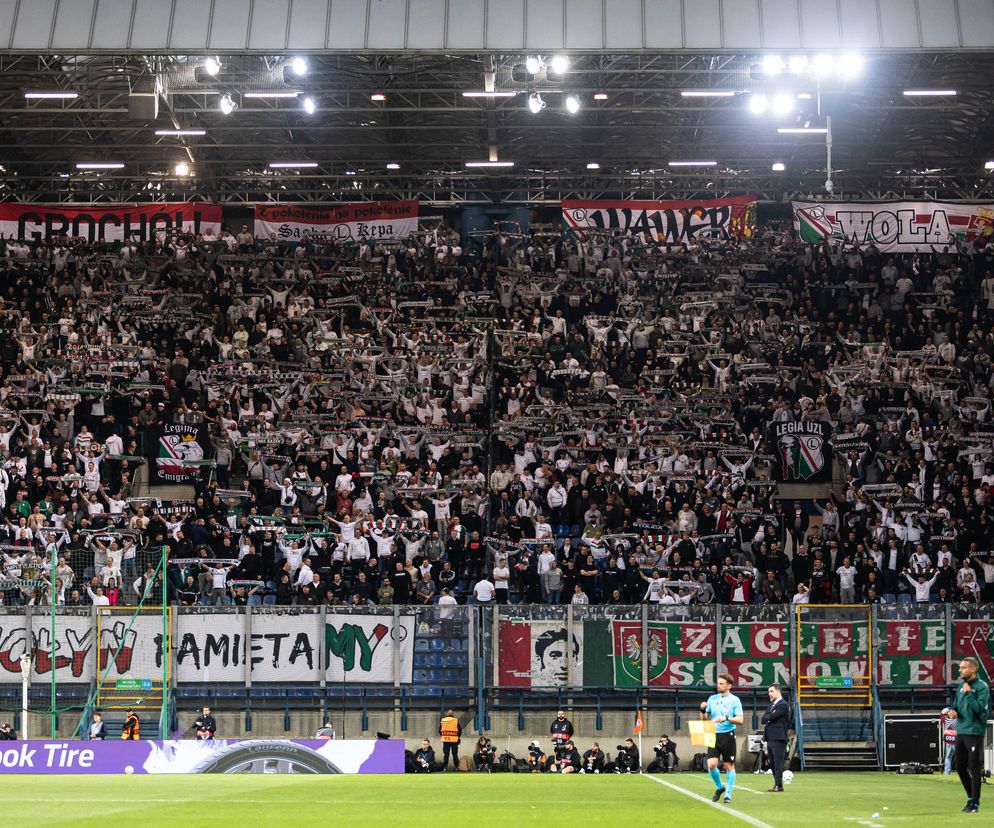 Legia - Szachtar: transparent kibiców