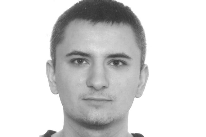 Kraków: Zaginął 24-letni Krystian. Policja prosi o pomoc w poszukiwaniach [RYSOPIS]