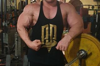 Tak wygląda Krzysztof Radzikowski bez koszulki