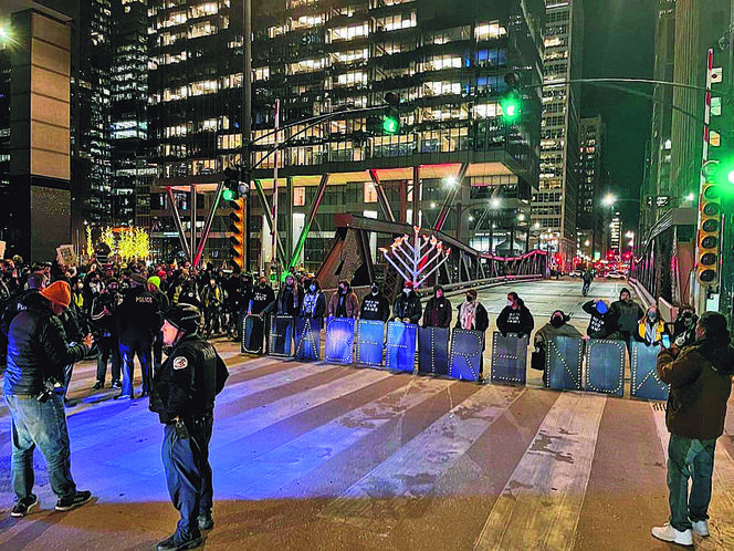 Paraliżują Amerykę dla pokoju