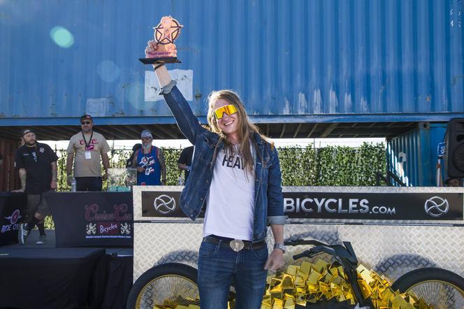 Adam Zdanowicz i zespół MAD Bicycles zdobyli Mistrzostwo Świata w tworzeniu rowerów customowych