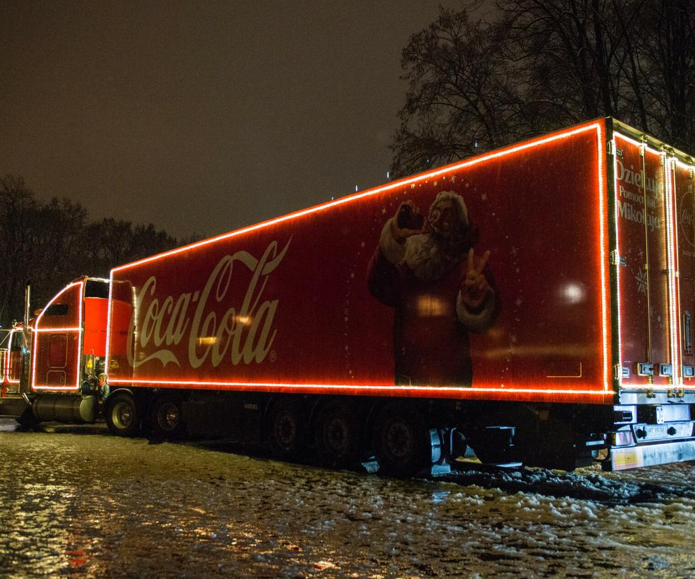 Świąteczna ciężarówka Coca-Coli 2022 w Polsce - kiedy i gdzie? [TRASA, MIASTA, DATY]
