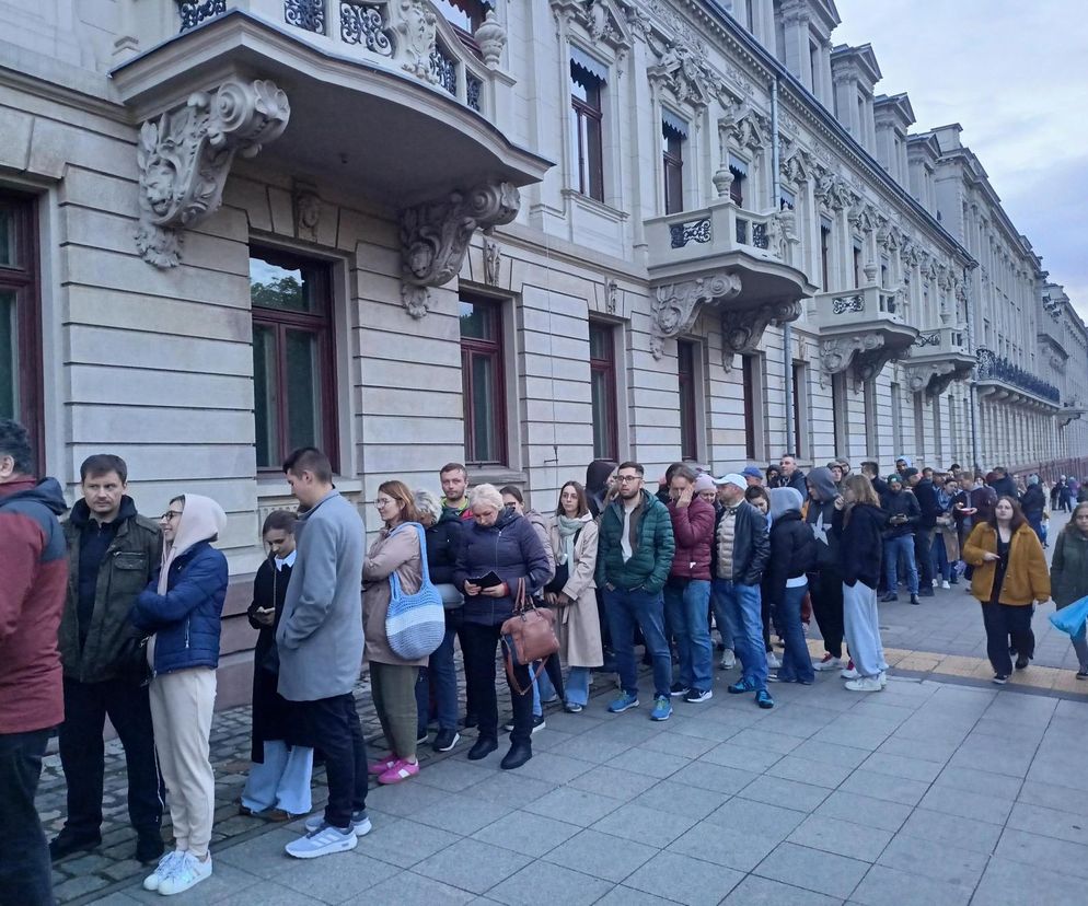 Noc Muzeów 2025 w Łodzi. Tłumy łodzian w muzeach i galeriach. Zobacz zdjęcia