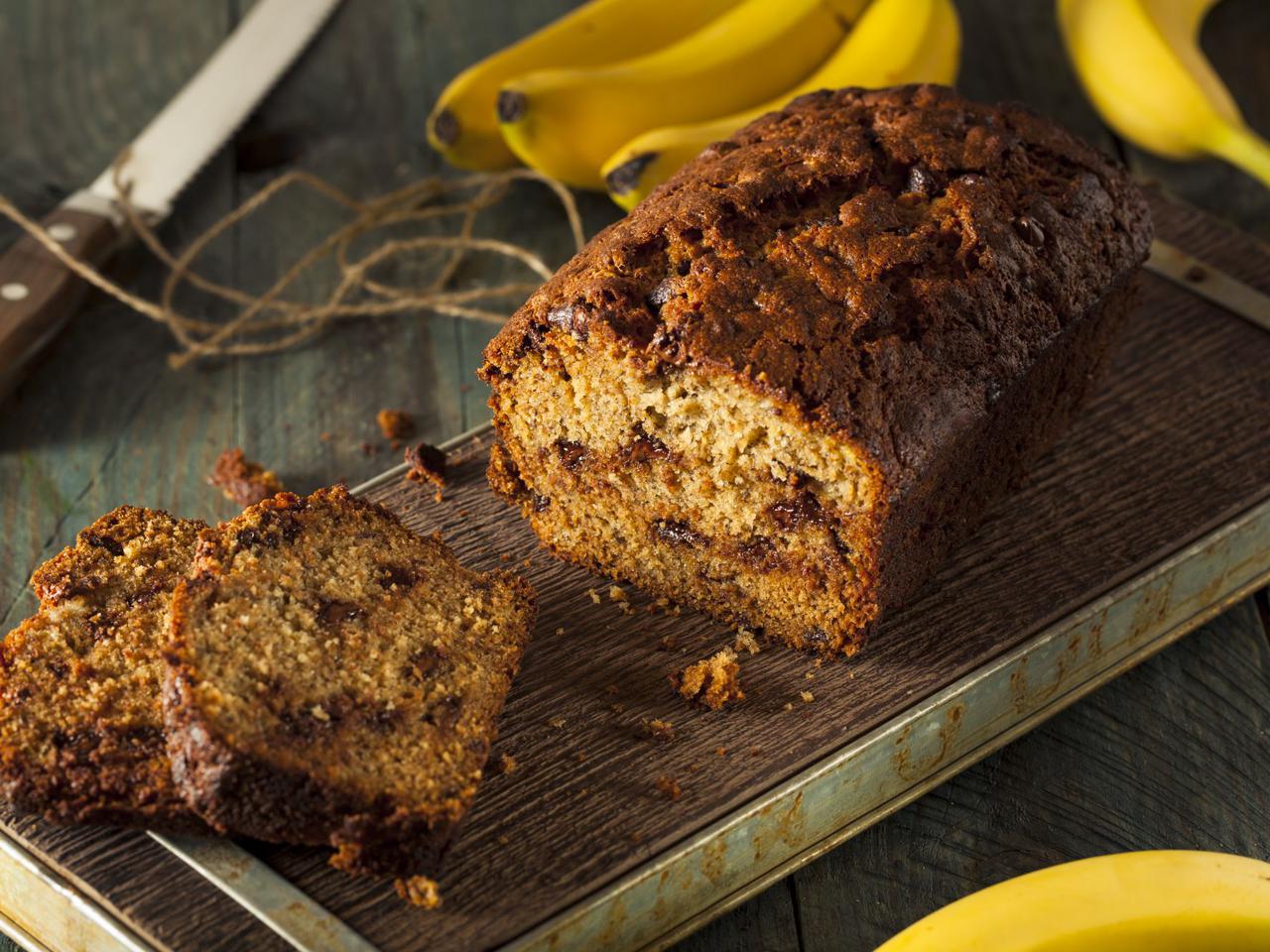 Chlebek bananowy: prosty przepis, pyszne ciasto