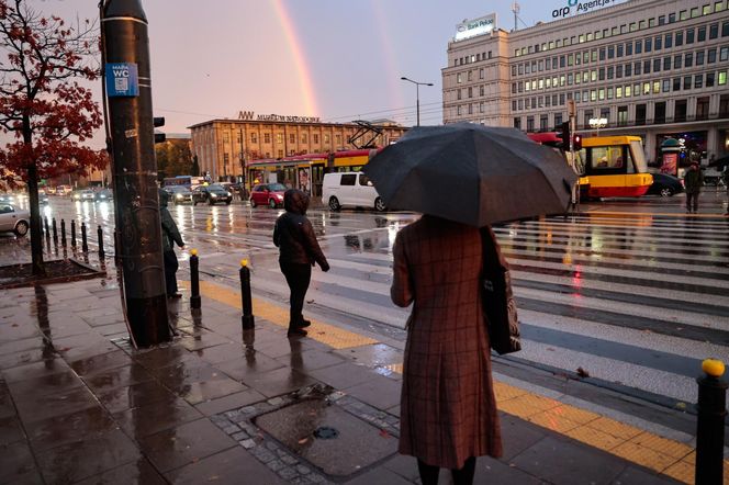 Burza i tęcza w Warszawie (30.10.2025)