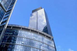 Jego wysokość The Bridge. 174 metry, a każda kondygnacja inna. Budowa była poważnym wyzwaniem