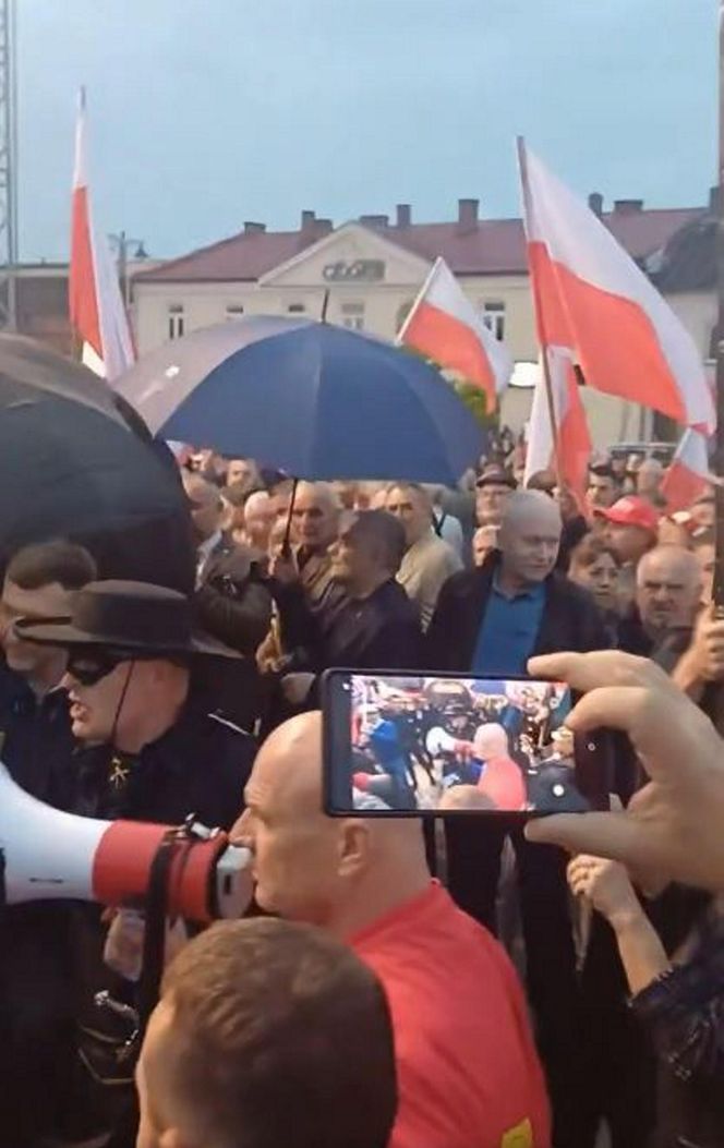 Debata Telewizji Republika w Końskich przed II turą wyborów prezydenckich
