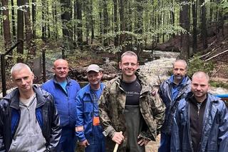 Sześciu mężczyzn uratowało Jelenią Górę! Nie poddali się nawet gdy nadzieja na ocalenie gasła 