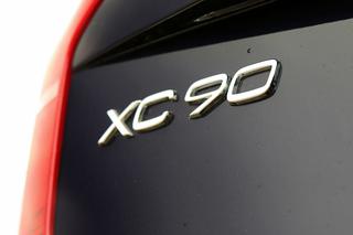Volvo XC90 T8
