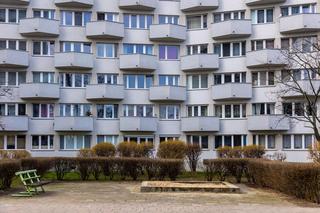 Iksy z Osiedla Torwar - zdjęcia. Jedne z najpiękniejszych bloków PRL w Warszawie