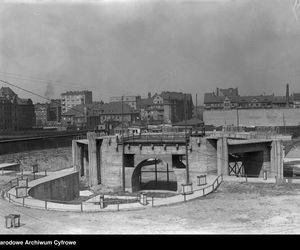 To największa archikatedra w Polsce. Była symbolem buntu wobec władz komunistycznych