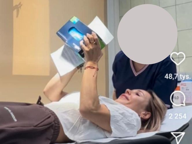 Doda na łóżku w szpitalu