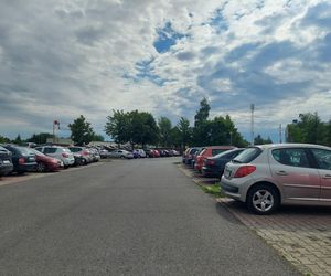 Szpital papieski ma nowy system parkingowy