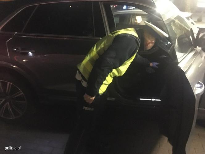 Potężny i luksusowy SUV odzyskany! Policja przechwyciła Audi Q8 o wartości 400 tys. złotych