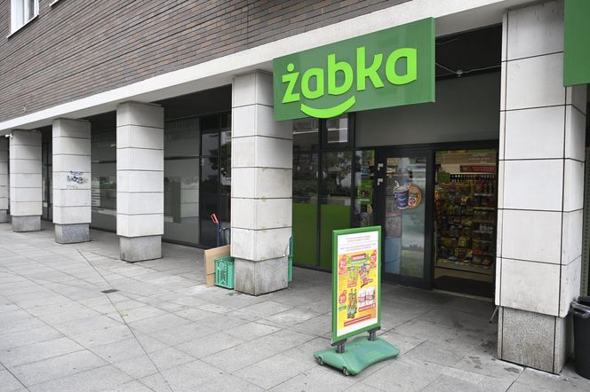 Czy 1 marca sklepy będą otwarte?