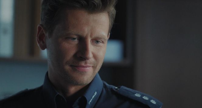 M jak miłość, odcinek jubileuszowy. Adam (Patryk Szwichtenberg)