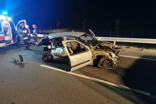 Chciał popełnić samobójstwo, uciekał przed policją, zginął. Wypadek pod Lesznem