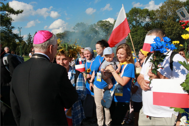 Pielgrzymka do Częstochowy. WAŻNY apel władz miasta! Chodzi o koronawirusa 