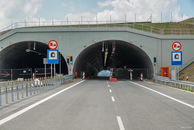 Odcinek Bolków – Kamienna Góra liczy w sumie nieco ponad 16 kilometrów długości. W dłuższym tunelu będzie odcinkowy pomiar prędkości