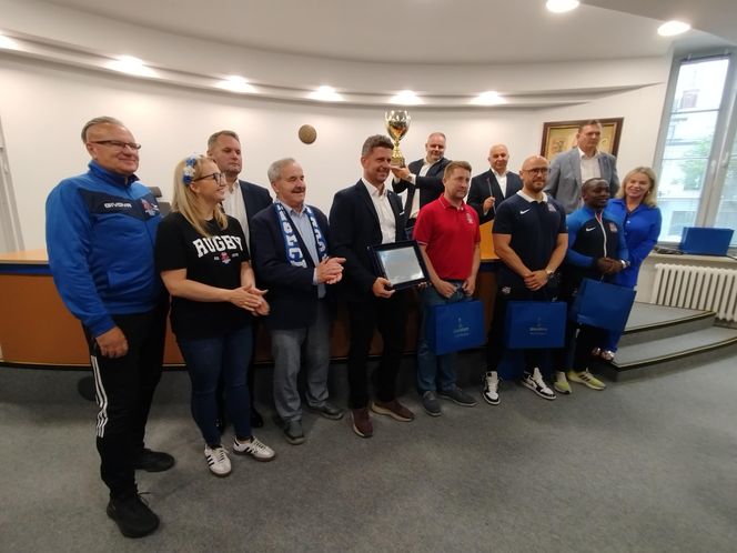 Społeczność sportowców i kibiców rugby z Siedlec uczciła największy z dotychczasowych sukcesów w historii klubu