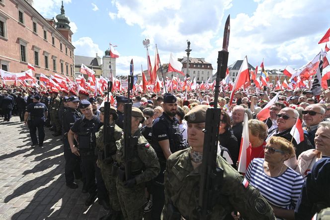  Karol Nawrocki przejmuje symboliczne zwierzchnictwo nad Orderem Orła Białego i Orderem Odrodzenia Polski