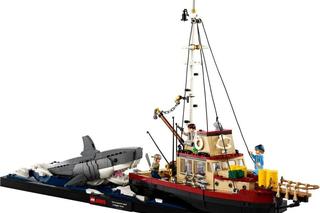 LEGO Jaws