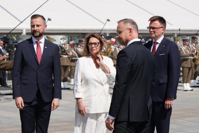 Święto Wojska Polskiego. Złożyli wieniec przed Grobem Nieznanego Żołnierza