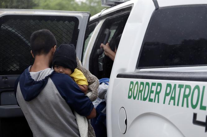 Dzieci zostawią odciski na granicy