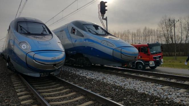 Śmiertelny wypadek na torach pod Opocznem. 47-latek zginął pod kołami Pendolino 