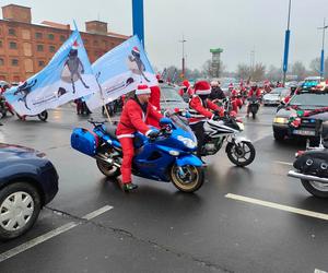 Mikołaje na motocyklach w Manufakturze. Finał corocznej akcji charytatywnej [ZDJĘCIA]