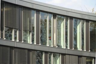 Wentylacja przez fasadę