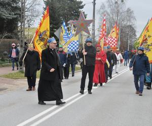 Orszak Trzech Króli 2023 w Skarżysku-Kamiennej