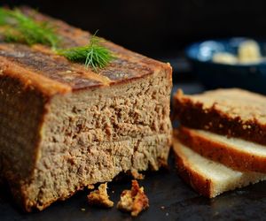 Nie mielę mięsa w maszynce. Robię to szybciej tym urządzeniem, a pasztet smakuje znakomicie 