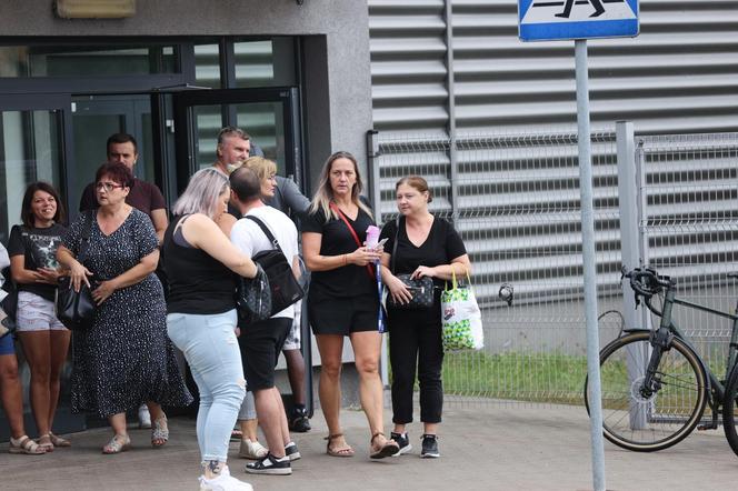 Pracownicy Beko rozpoczęli żałobny protest