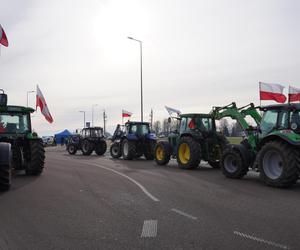 Protest rolników w Podlaskiem. Ciągniki blokują drogi w całym województwie! 