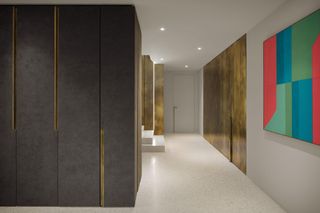 Odrestaurowana willa w Aplach 