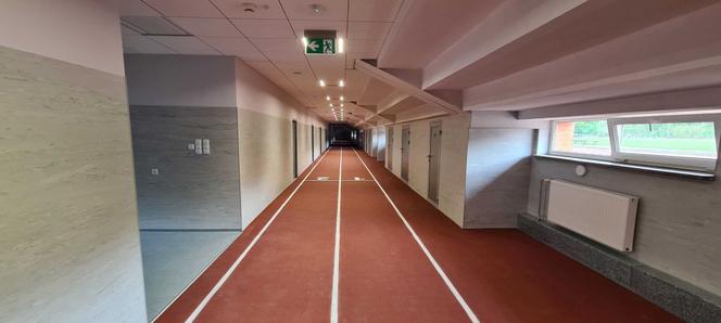 Remont na stadionie lekkoatletycznym. Nowe łazienki i szatnie [ZDJĘCIA]