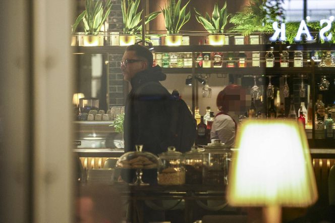 Łukasz Mejza jeździ autobusem