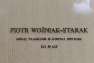   Grób Piotra Woźniaka-Staraka na warszawskich Powązkach