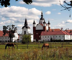 Te architektoniczne perełki z Podlasia są najlepsze w Polsce. Tak docenili je turyści!