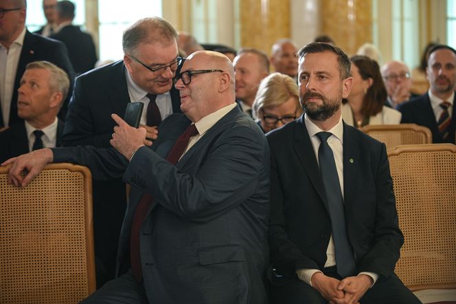 Wręczenie uchwały o wyborze prezydenta RP (11.06.2025)
