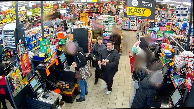 Kupiły znicze, kwiaty, zrobiły zakupy w Lidlu i Rossmanie. Teraz ściga je śląska policja