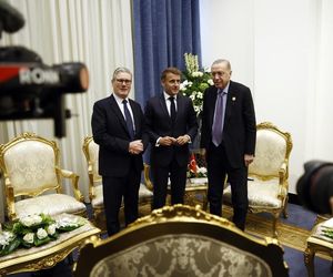 Emmanuel Macron i Donald Trump w Sharm el-Sheikh