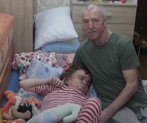 Nie mamy siły opiekować się Karolinką